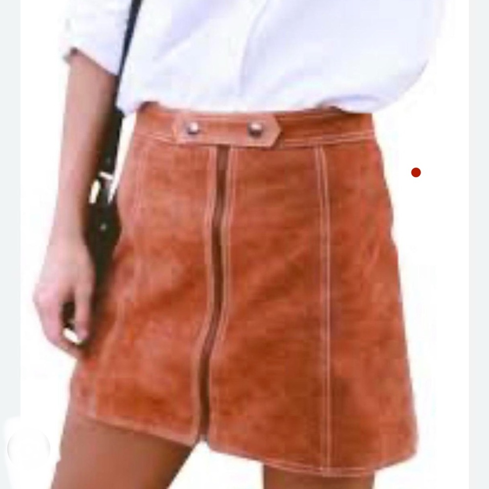 Genuine suede mini -Top Shop
Brand new with tag